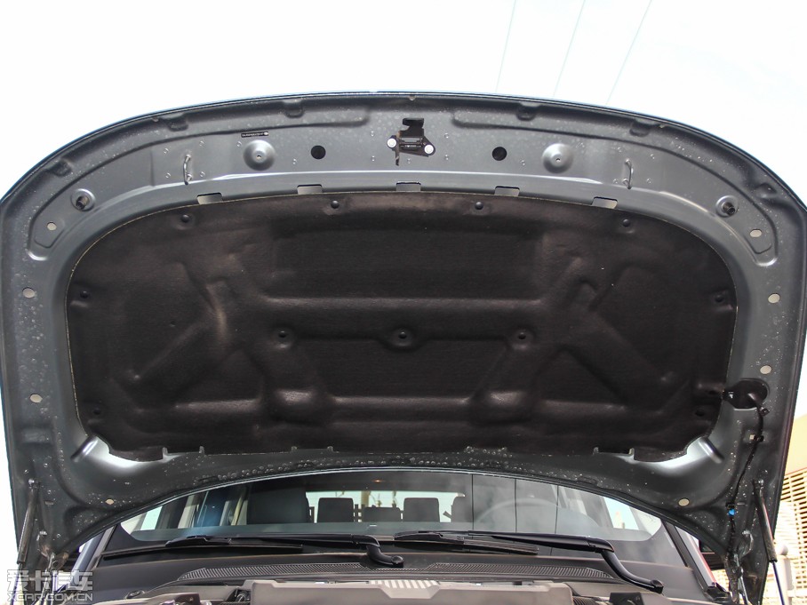 2014lF Ĵ 3.0 V6 SC HSE