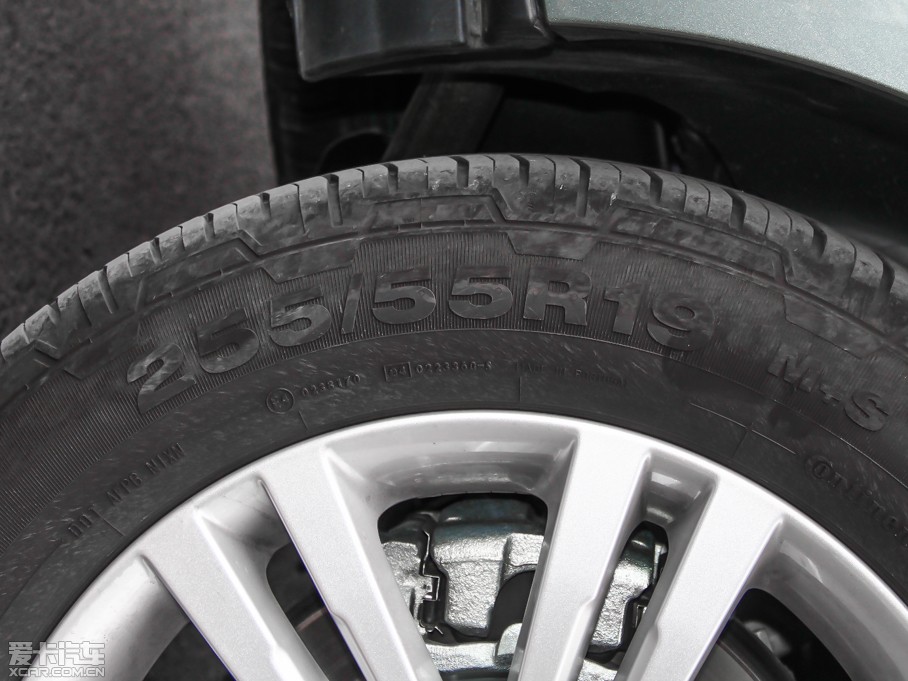 2014lF Ĵ 3.0 V6 SC HSE