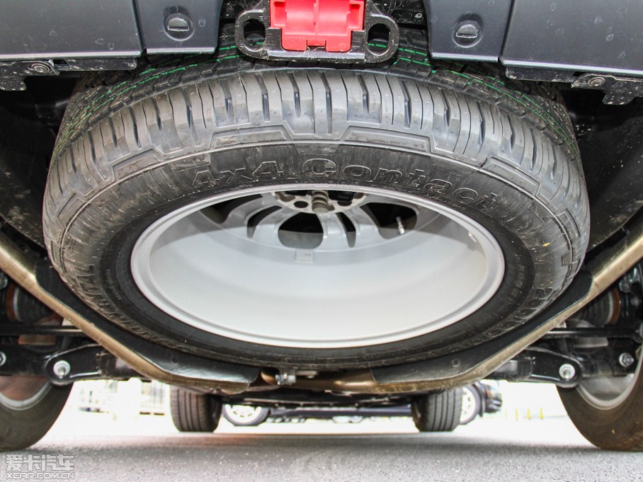 2014lF Ĵ 3.0 V6 SC HSE