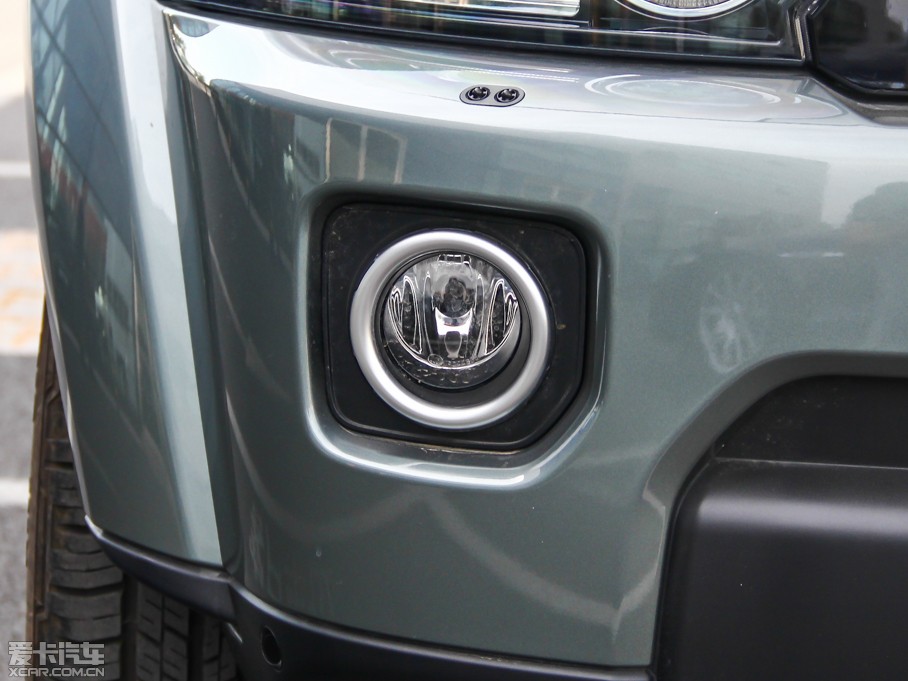 2014lF Ĵ 3.0 V6 SC HSE