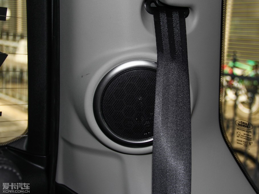 2014lF Ĵ 3.0 V6 SC HSE