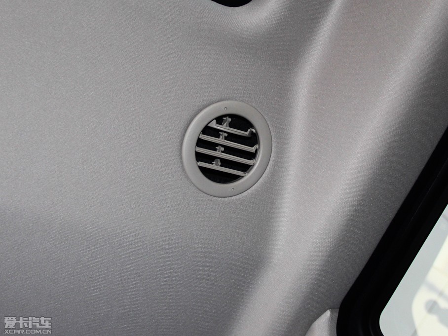 2014lF Ĵ 3.0 V6 SC HSE