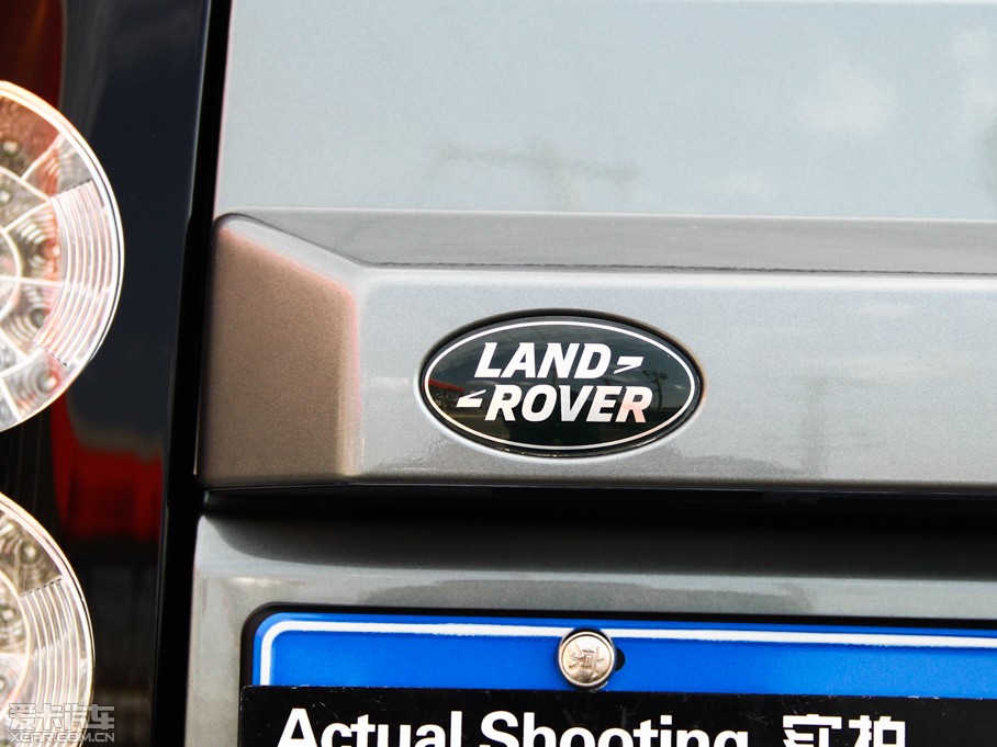 2014lF Ĵ 3.0 V6 SC HSE