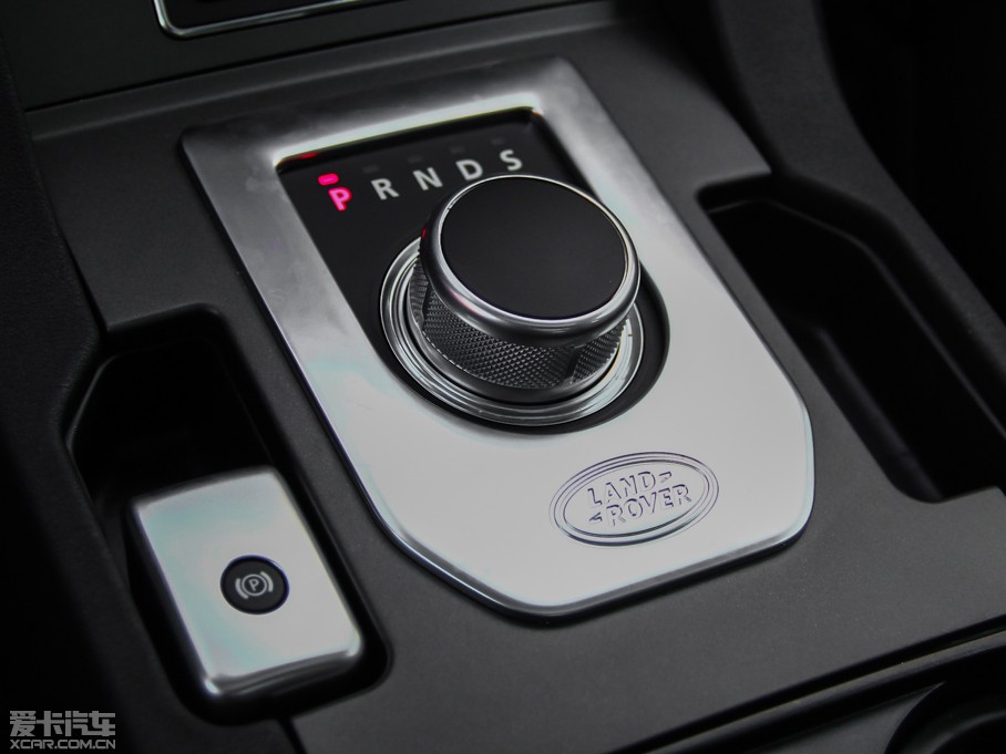 2014lF Ĵ 3.0 V6 SC HSE