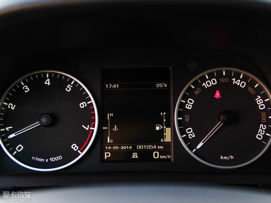 2014l(f)F(xin) Ĵ 3.0 V6 SC HSE