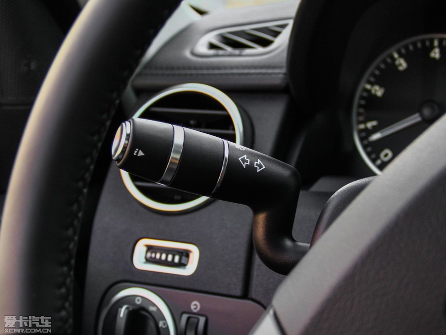 2014l(f)F(xin) Ĵ 3.0 V6 SC HSE