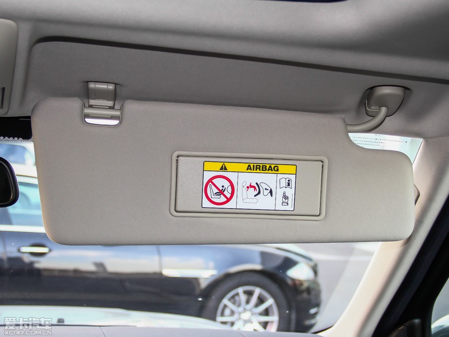 2014lF Ĵ 3.0 V6 SC HSE