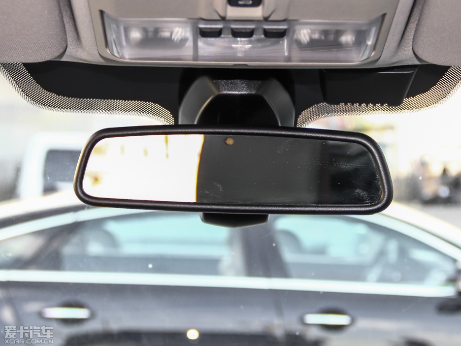 2014lF Ĵ 3.0 V6 SC HSE