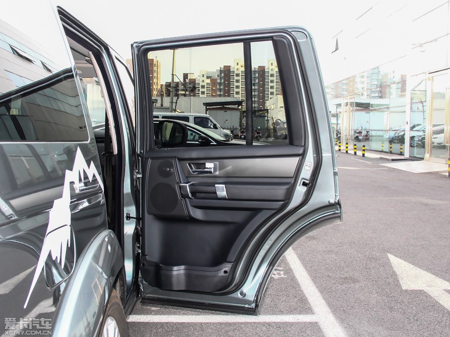 2014lF Ĵ 3.0 V6 SC HSE