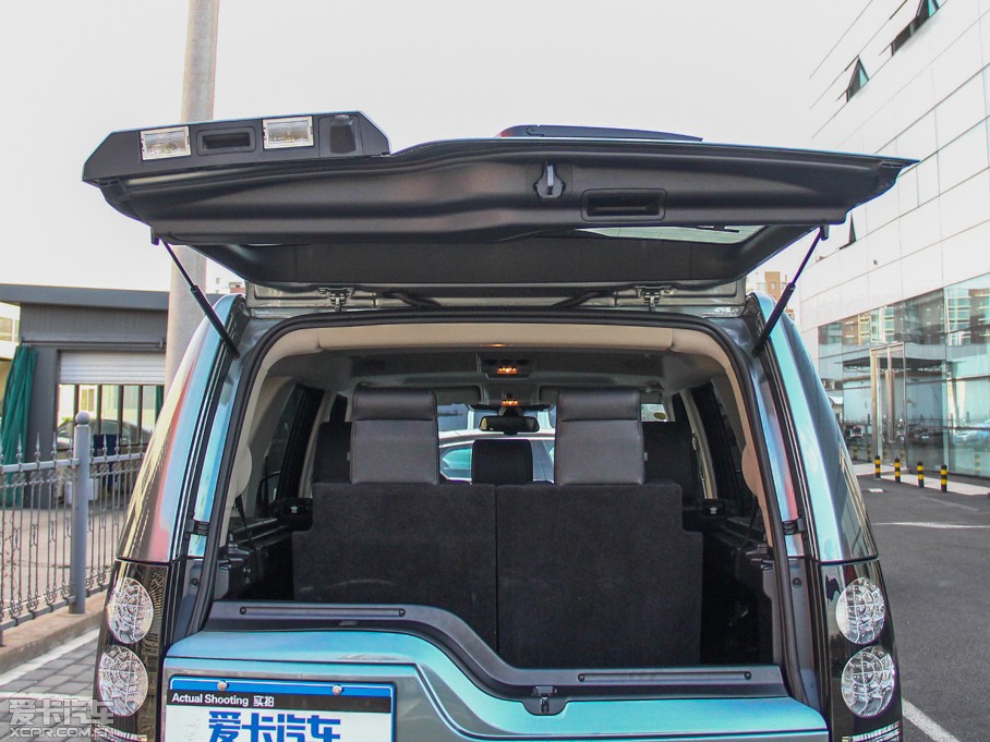 2014lF Ĵ 3.0 V6 SC HSE