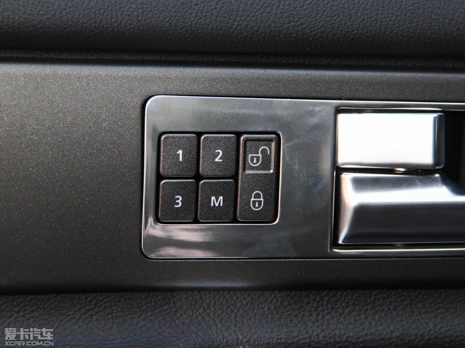 2014lF Ĵ 3.0 V6 SC HSE