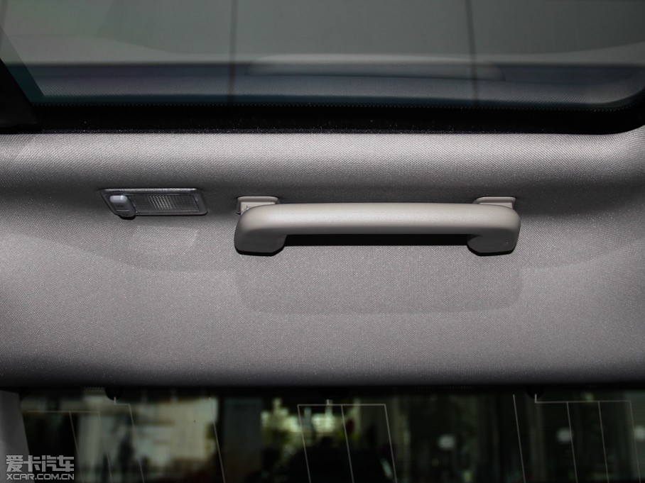 2014lF Ĵ 3.0 V6 SC HSE