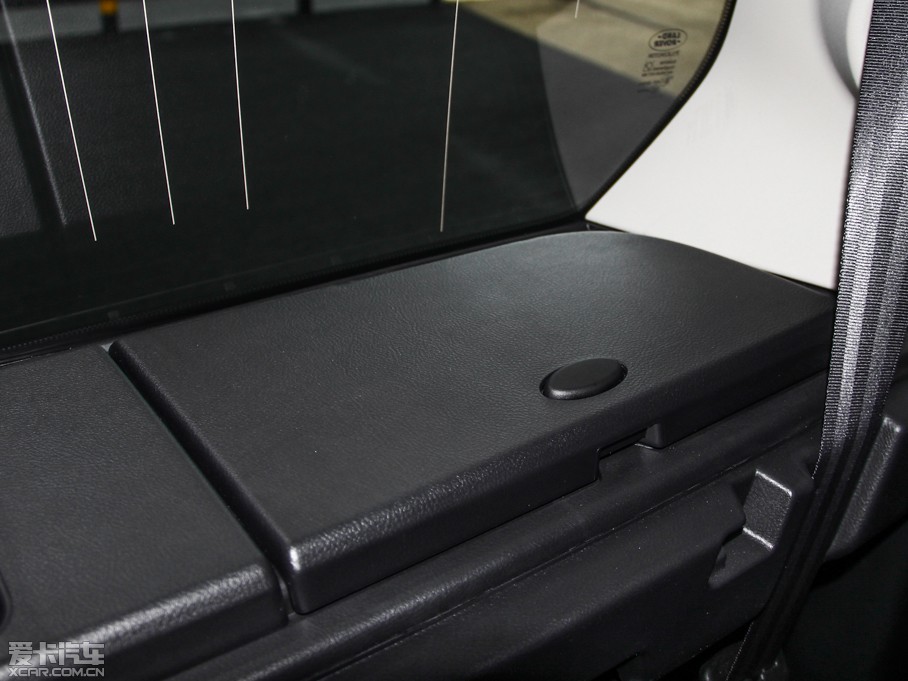 2014lF Ĵ 3.0 V6 SC HSE