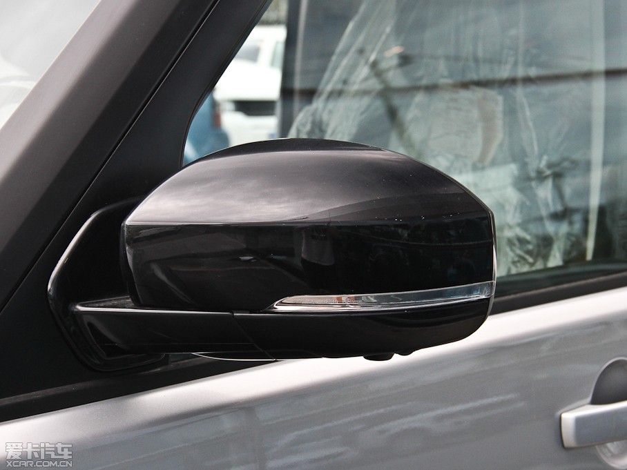 2014l(f)F Ĵ 3.0 V6 XXV 25