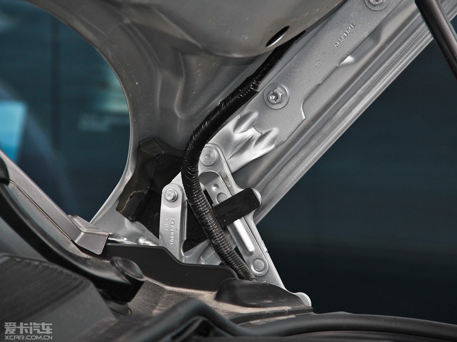 2014lF Ĵ 3.0 V6 XXV 25