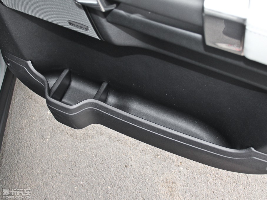 2014lF Ĵ 3.0 V6 XXV 25