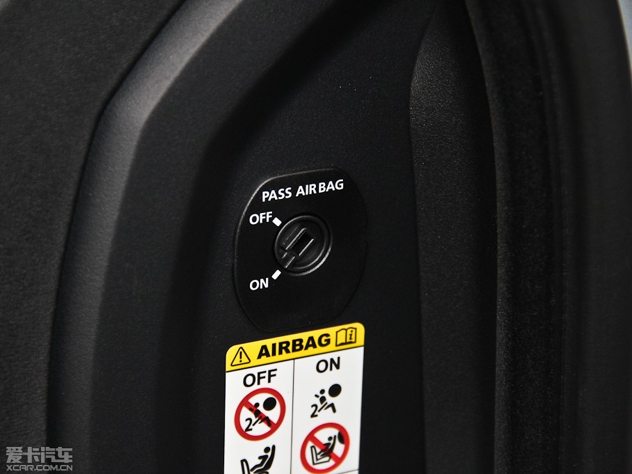 2014lF Ĵ 3.0 V6 XXV 25