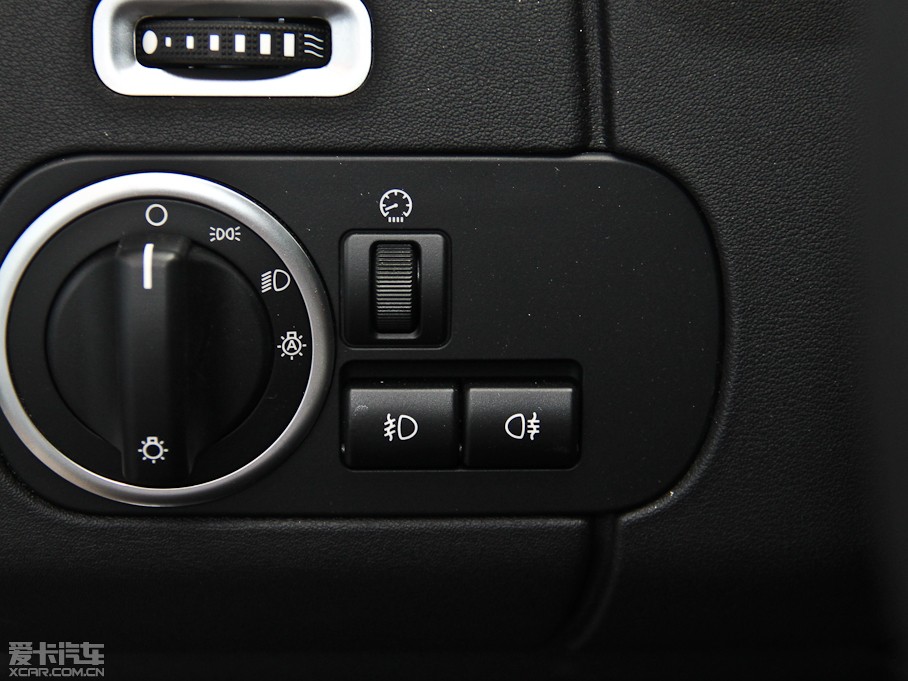 2014l(f)F(xin) Ĵ 3.0 V6 XXV 25