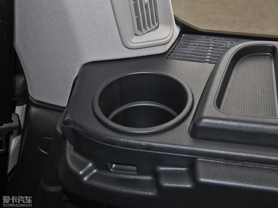 2014l(f)F(xin) Ĵ 3.0 V6 XXV 25