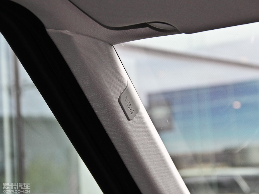 2014lF Ĵ 3.0 V6 XXV 25