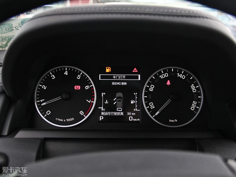 2014lF Ĵ 3.0 V6 XXV 25