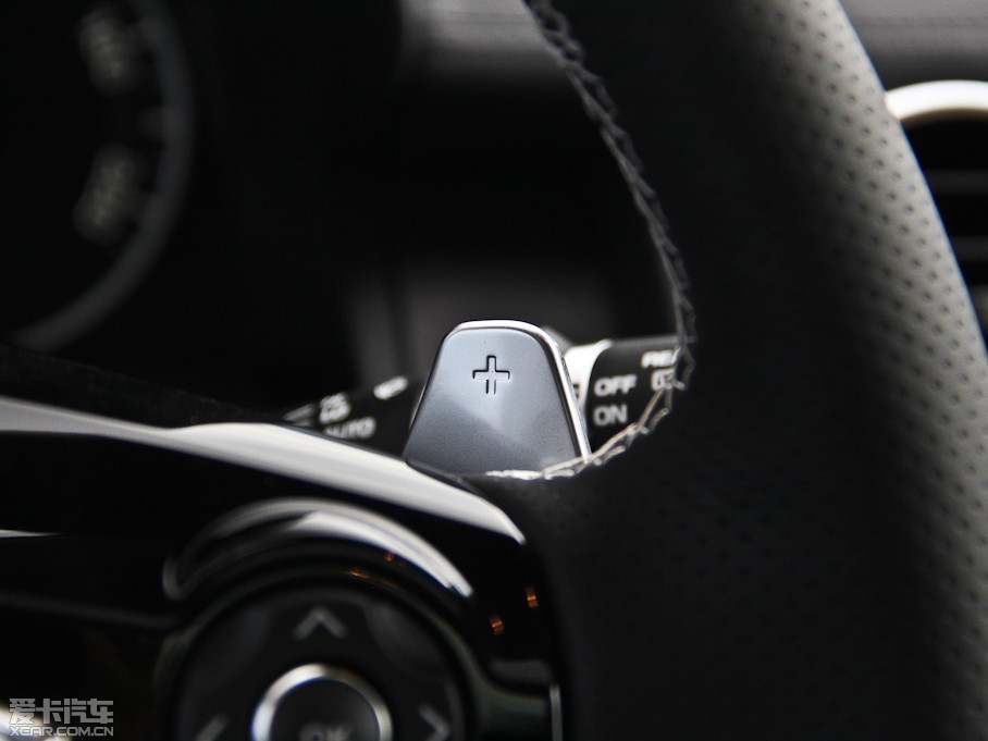 2014lF Ĵ 3.0 V6 XXV 25