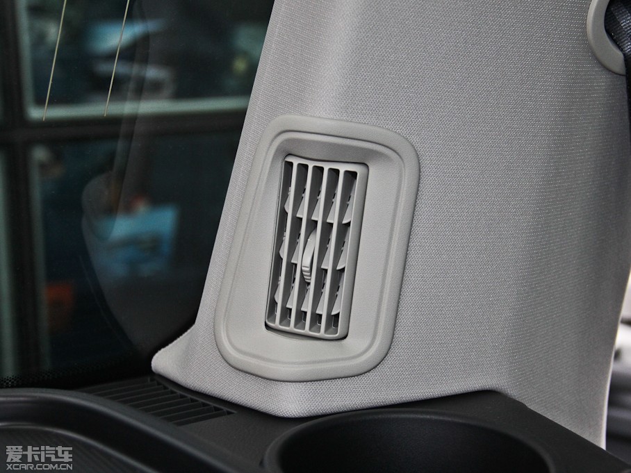 2014lF Ĵ 3.0 V6 XXV 25