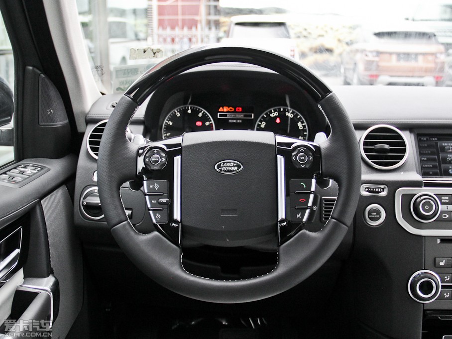 2014lF Ĵ 3.0 V6 XXV 25