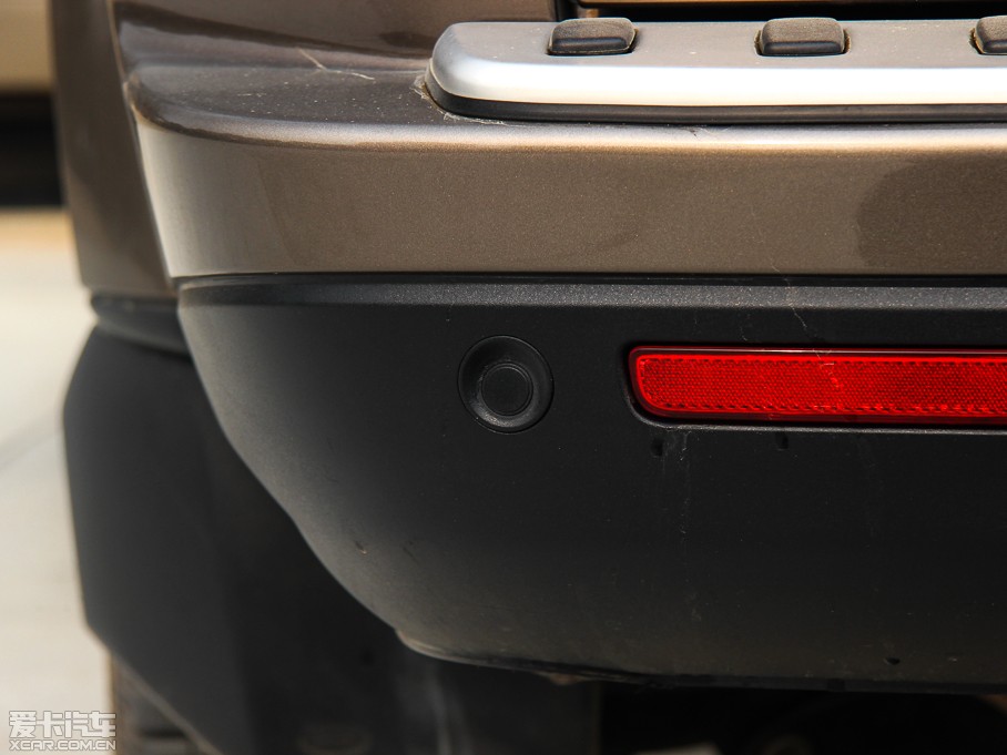 2014lF Ĵ 3.0 V6 SC HSE Luxury