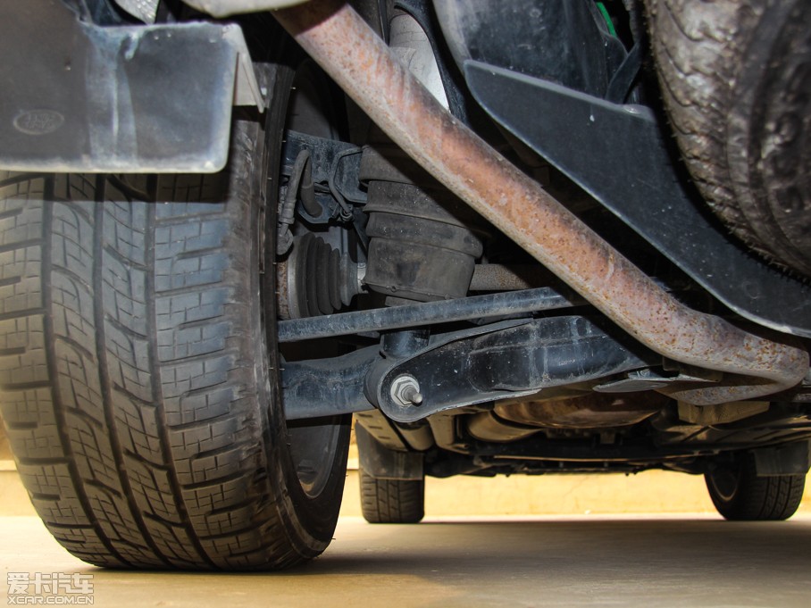 2014lF Ĵ 3.0 V6 SC HSE Luxury