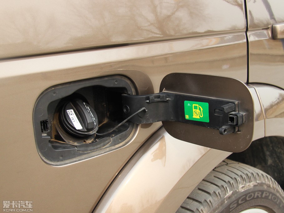 2014lF Ĵ 3.0 V6 SC HSE Luxury