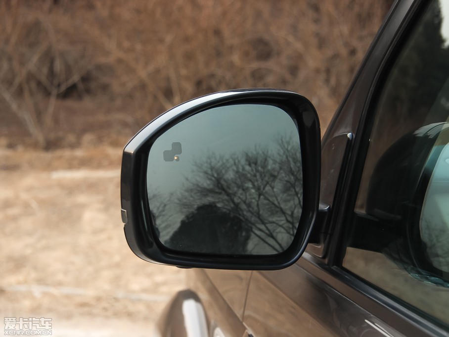 2014lF Ĵ 3.0 V6 SC HSE Luxury