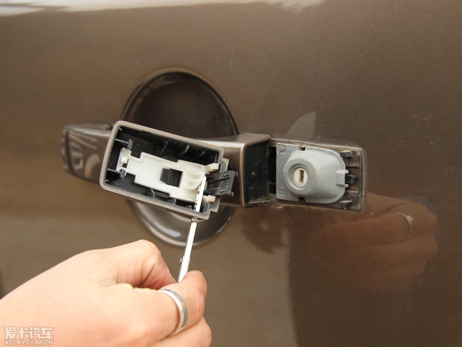 2014lF Ĵ 3.0 V6 SC HSE Luxury