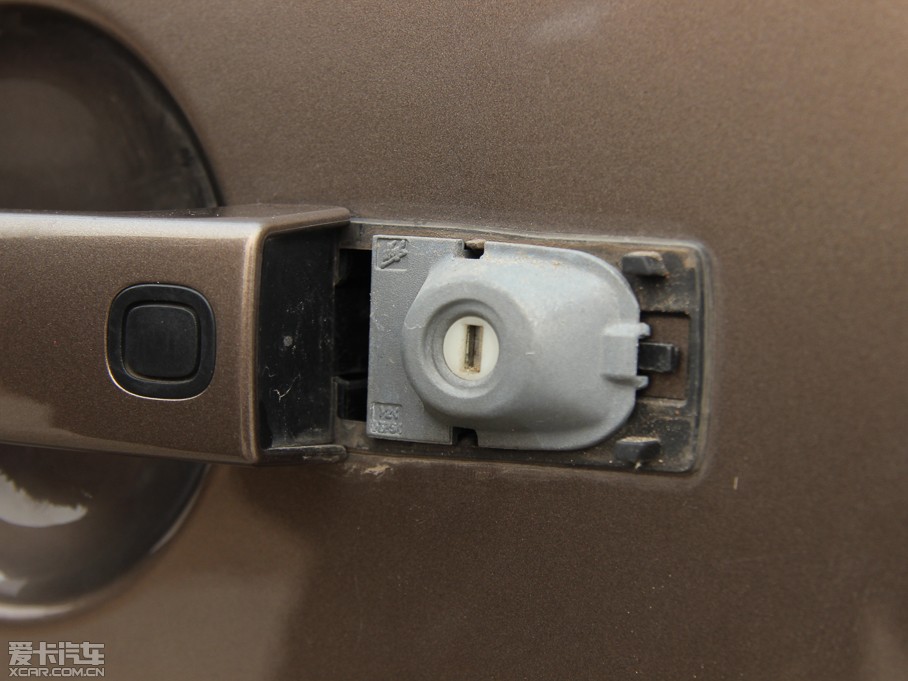 2014lF Ĵ 3.0 V6 SC HSE Luxury