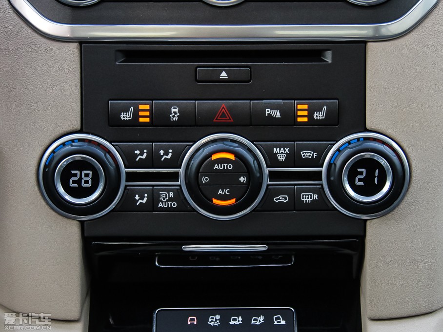 2014lF Ĵ 3.0 V6 SC HSE Luxury