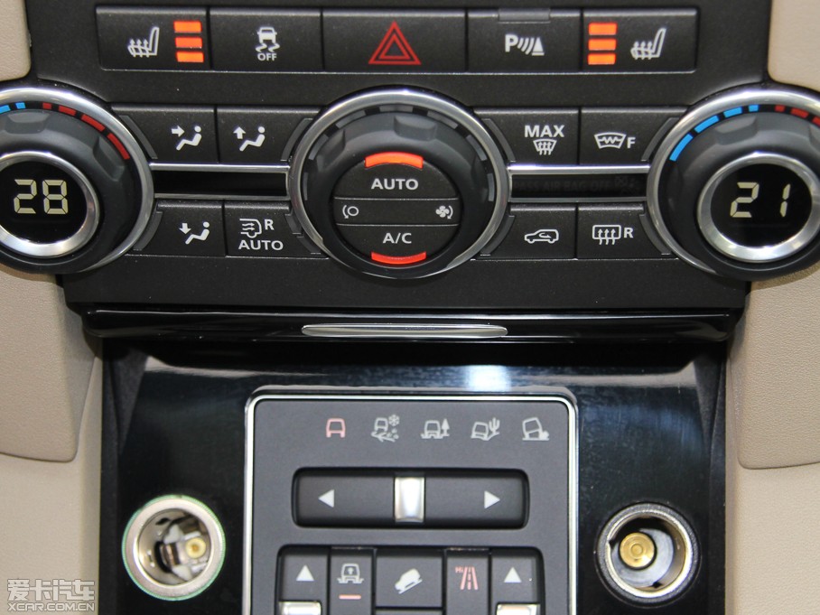 2014lF Ĵ 3.0 V6 SC HSE Luxury