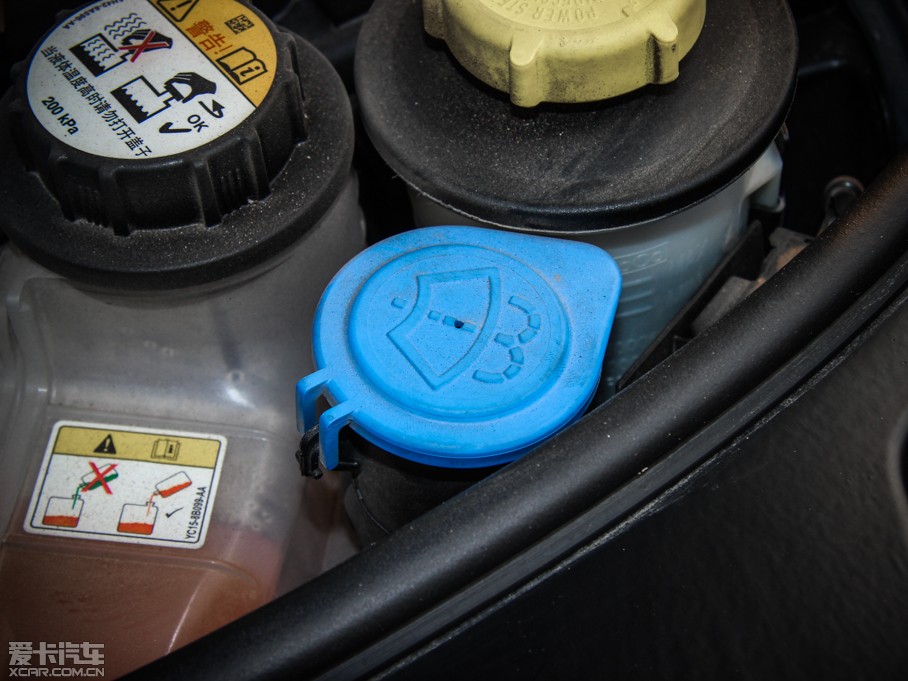 2014lF Ĵ 3.0 V6 SC HSE Luxury