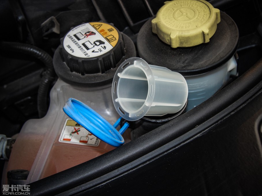 2014lF Ĵ 3.0 V6 SC HSE Luxury