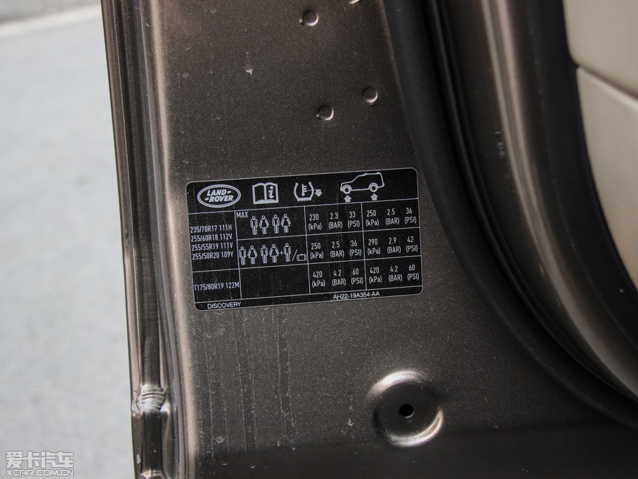 2014lF Ĵ 3.0 V6 SC HSE Luxury