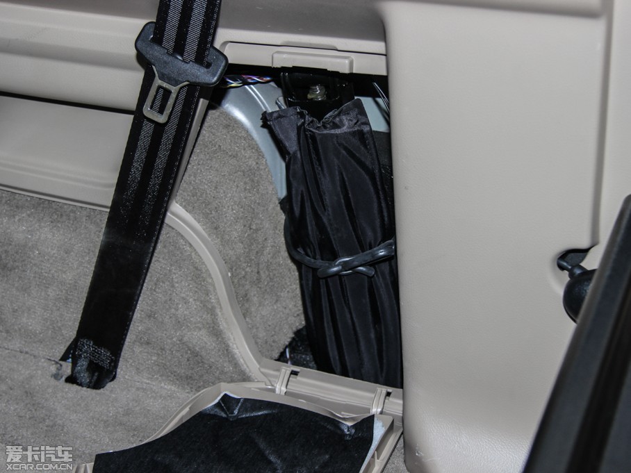 2014lF Ĵ 3.0 V6 SC HSE Luxury