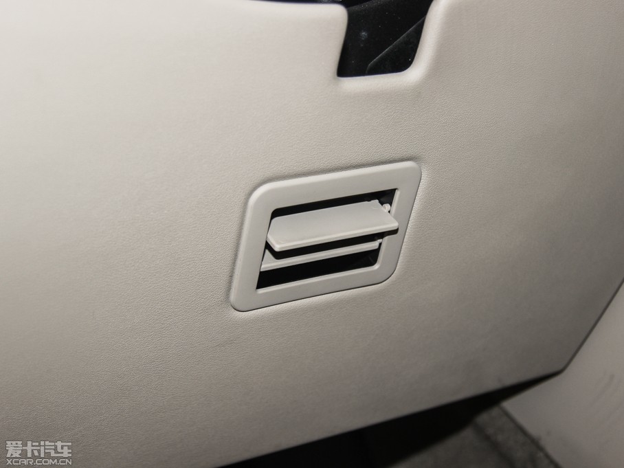 2014l(f)F(xin) Ĵ 3.0 V6 SC HSE Luxury