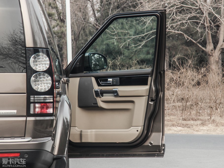 2014lF Ĵ 3.0 V6 SC HSE Luxury