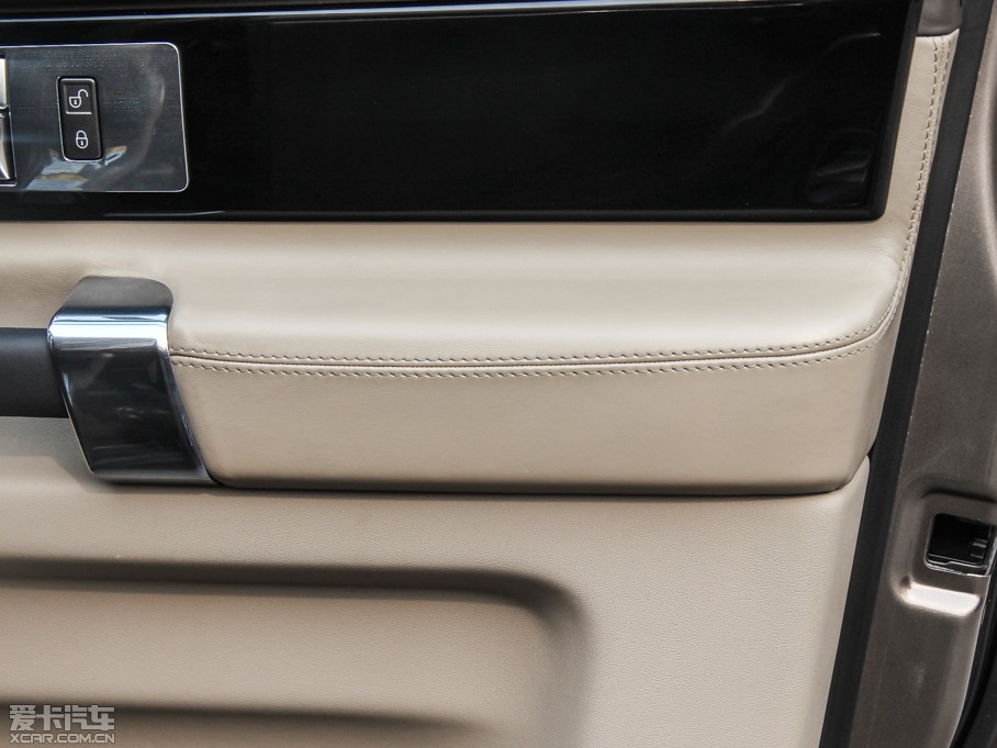 2014lF Ĵ 3.0 V6 SC HSE Luxury