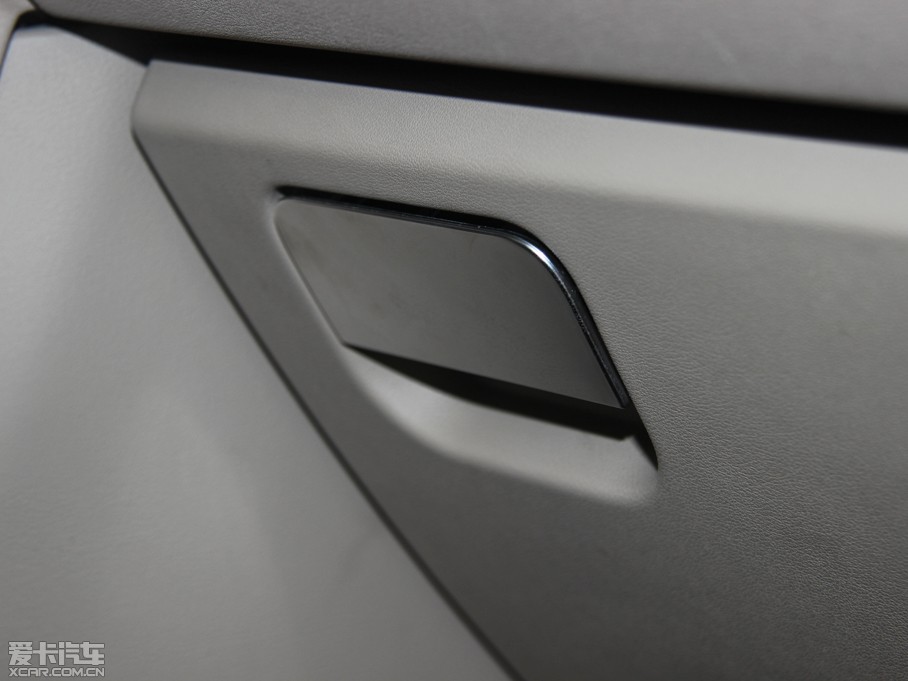 2014lF Ĵ 3.0 V6 SC HSE Luxury