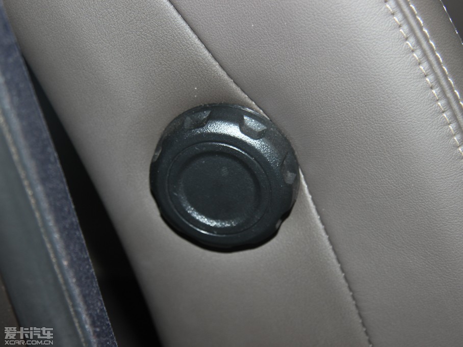 2014l(f)F(xin) Ĵ 3.0 V6 SC HSE Luxury