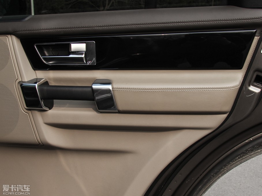 2014lF Ĵ 3.0 V6 SC HSE Luxury