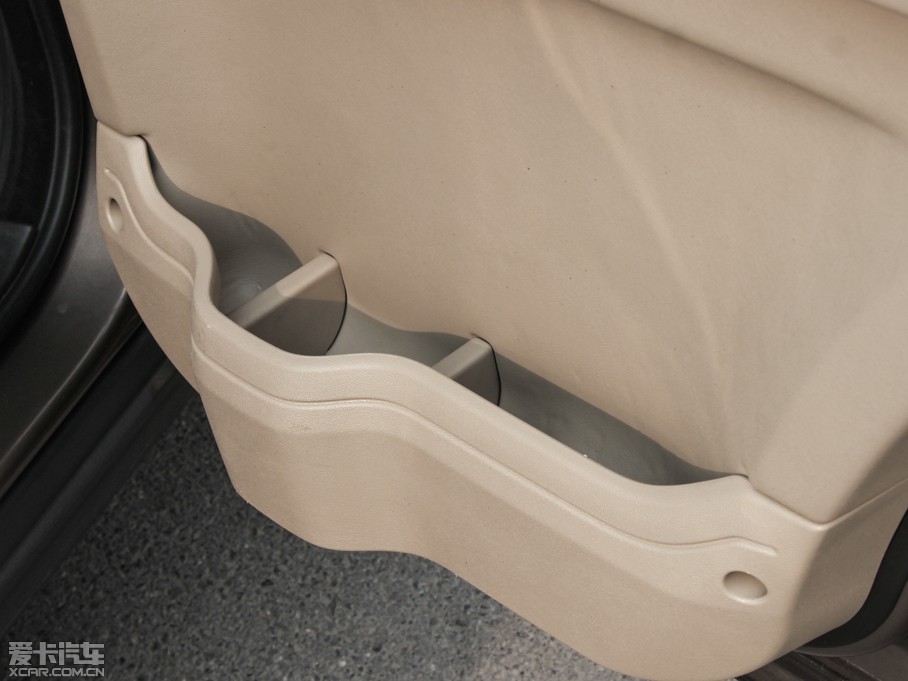 2014lF Ĵ 3.0 V6 SC HSE Luxury