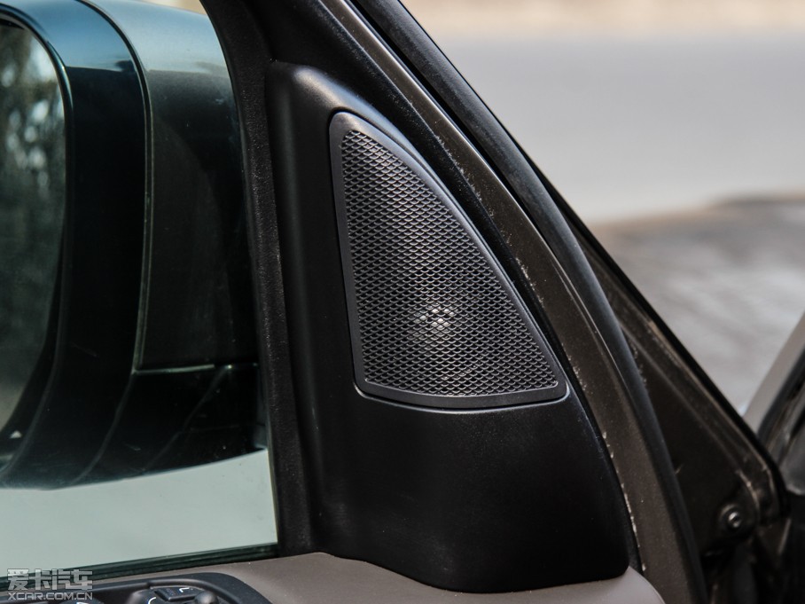 2014lF Ĵ 3.0 V6 SC HSE Luxury