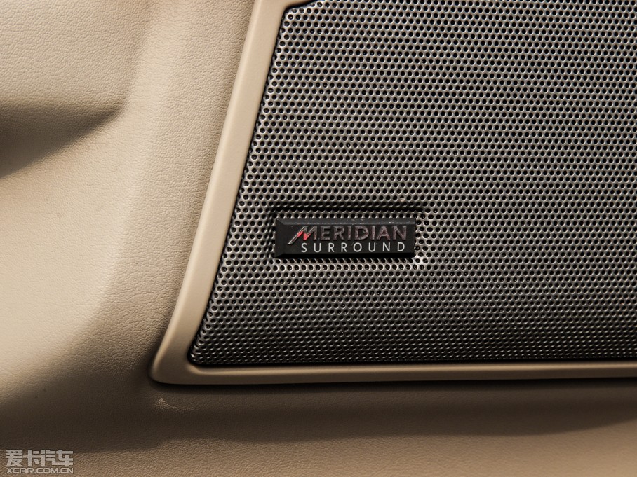 2014lF Ĵ 3.0 V6 SC HSE Luxury