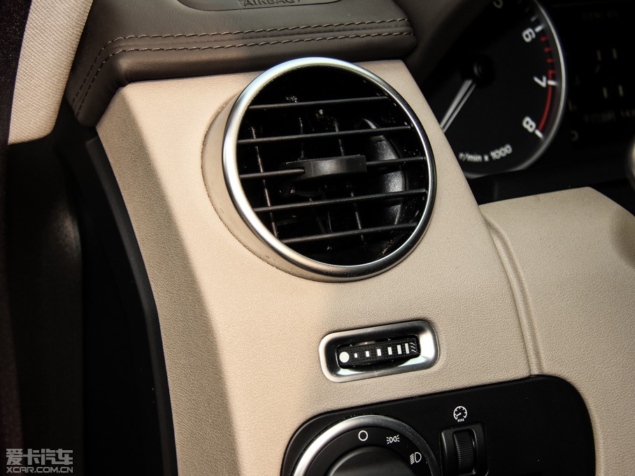 2014lF Ĵ 3.0 V6 SC HSE Luxury